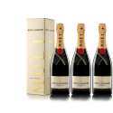 Lot 3 Champagnes Moët & Chandon Brut Moët Imperial 75cl avec étuis.